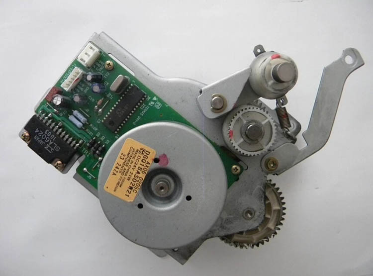 (image for) FOR RICOH 1045 MAIN CONTROL MOTOR AX06 0205C - Click Image to Close